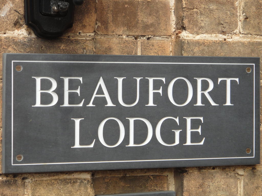 Beaufort Lodge - Central Location & Free Parking Taunton Eksteriør billede