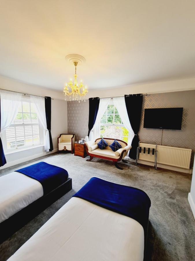 Beaufort Lodge - Central Location & Free Parking Taunton Eksteriør billede